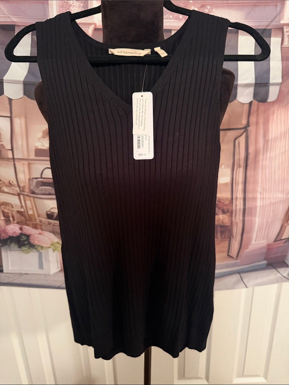 Soft Surroundings Black Ribbed V-Neck Sleeveless Knit Top